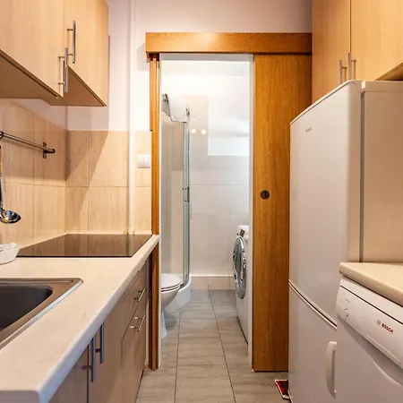 Apartment Gleboka Riverside By Bookinghost